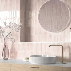 Stylish white wall tiles set on a bathroom 