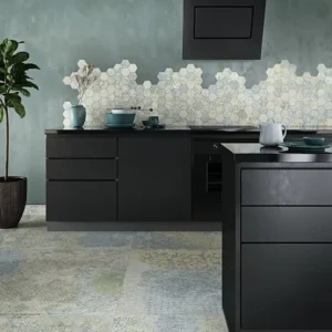 Modern living room decorated with white and grey mosaic tiles 